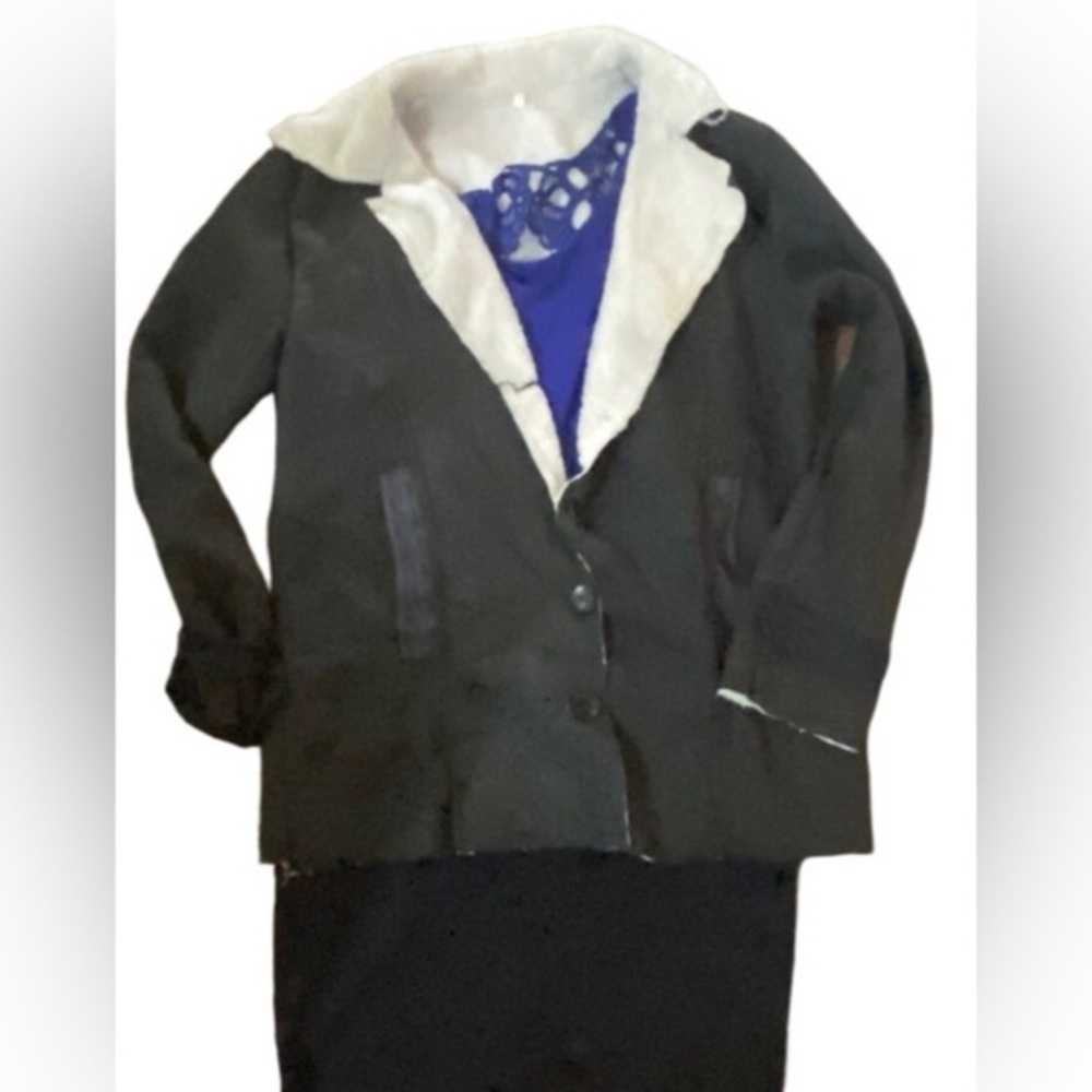 3 button Fall Jacket
Urban Fashion, Street Wear
Business Casual
Sz. Large